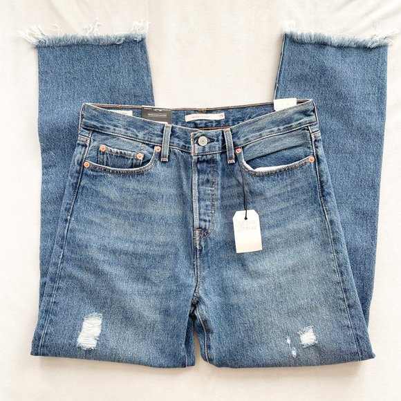 Levi's Wedgie Straight Fit Denim Jeans in Carry Kerry Medium Wash - Picture 5 of 5